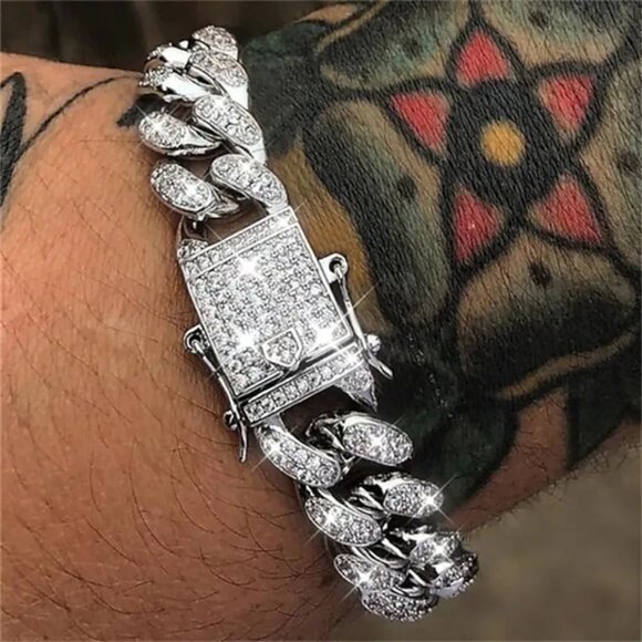 ⭐ Large 18k White Gold Cuban Men's 8" Iced Out Diamond Hip Hop Style Bracelet ⭐ - Picture 5 of 6